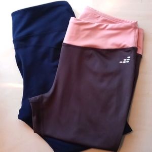 Two pair bundle capri leggings